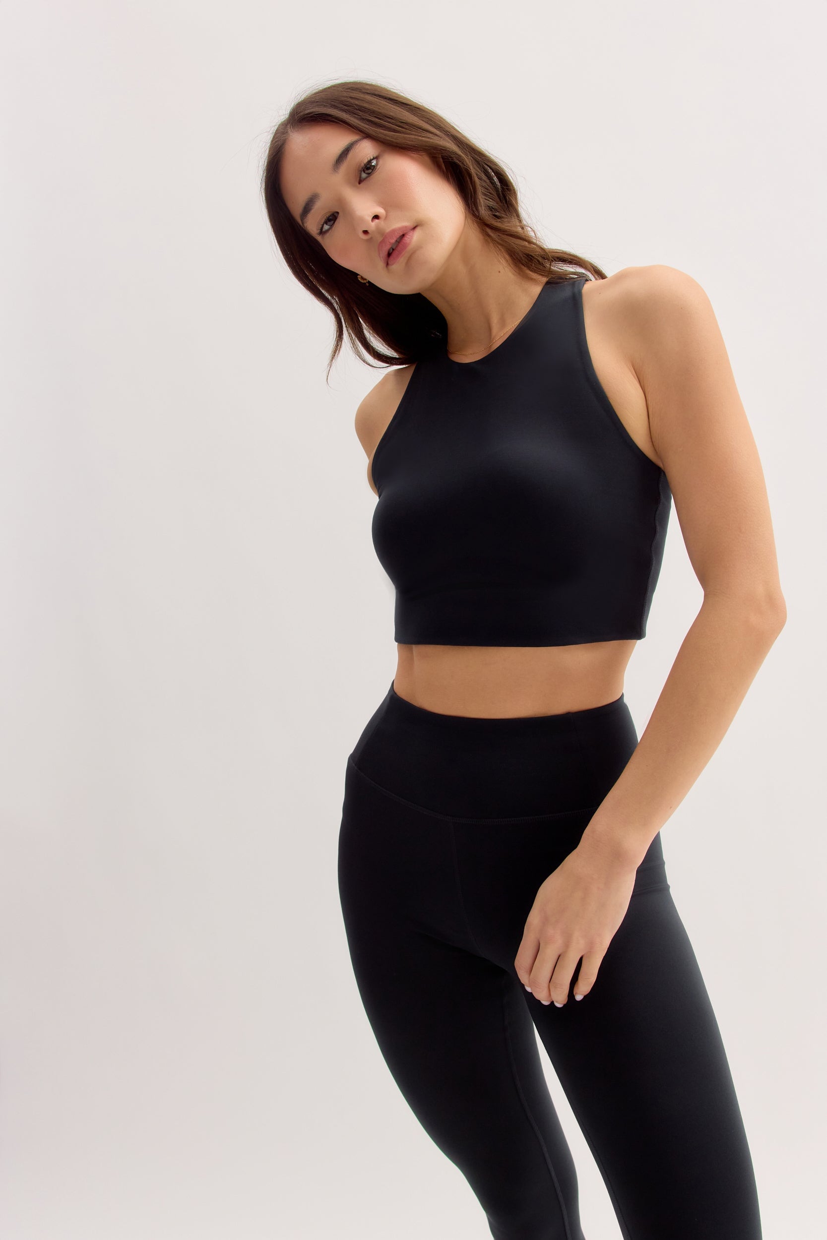 Soutien-gorge long noir à col montant