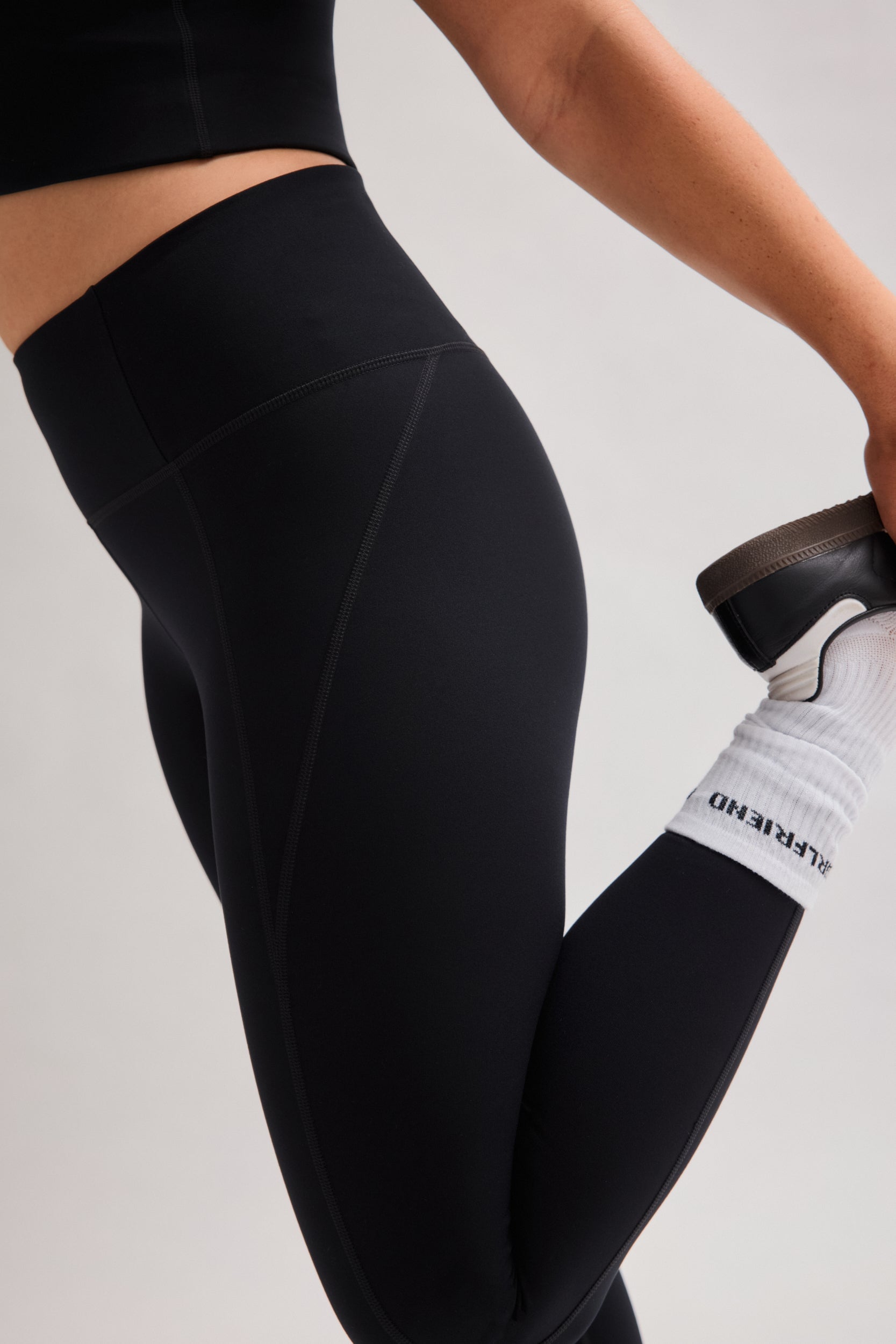 Legging noir de compression taille haute