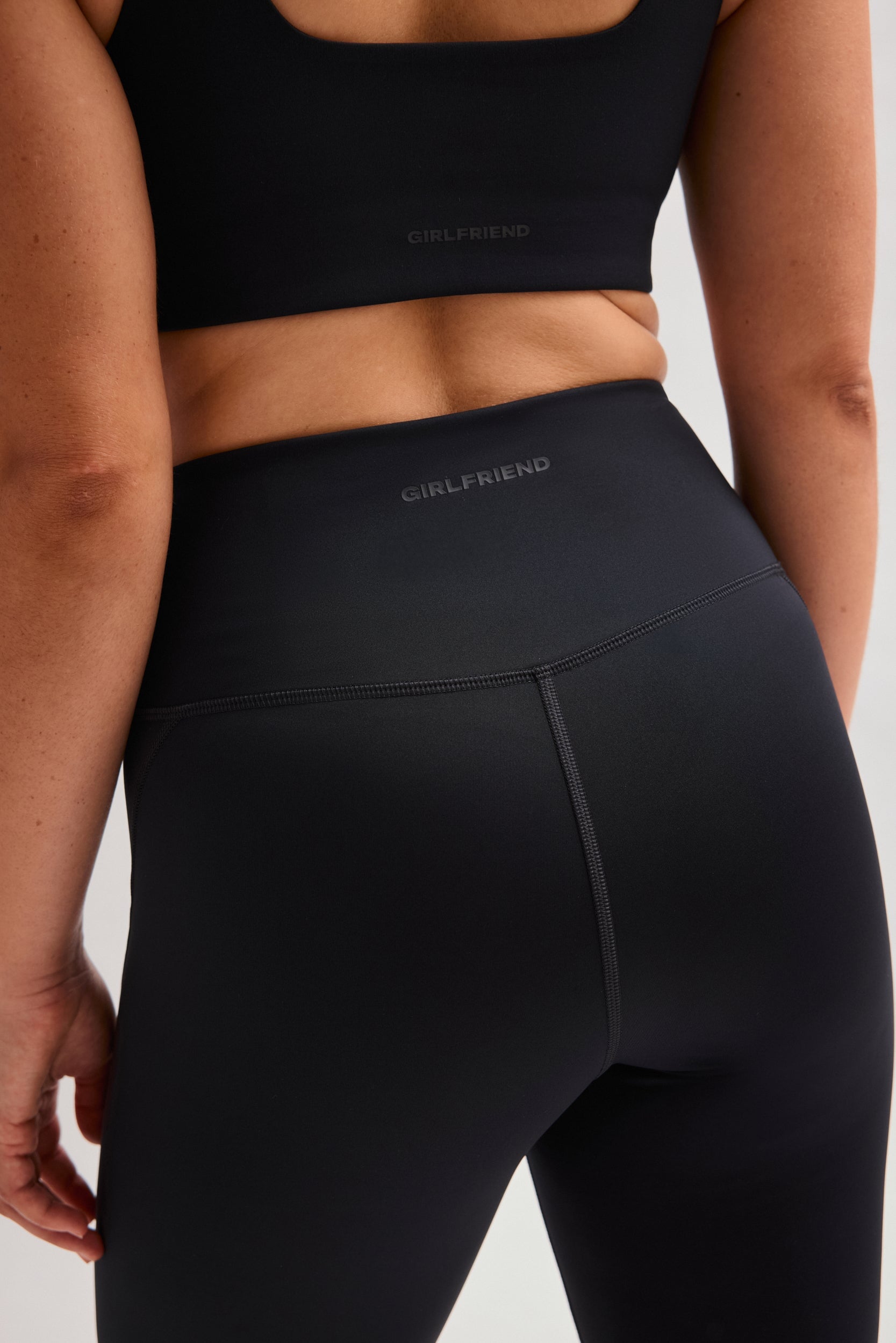 Short de cyclisme noir taille haute