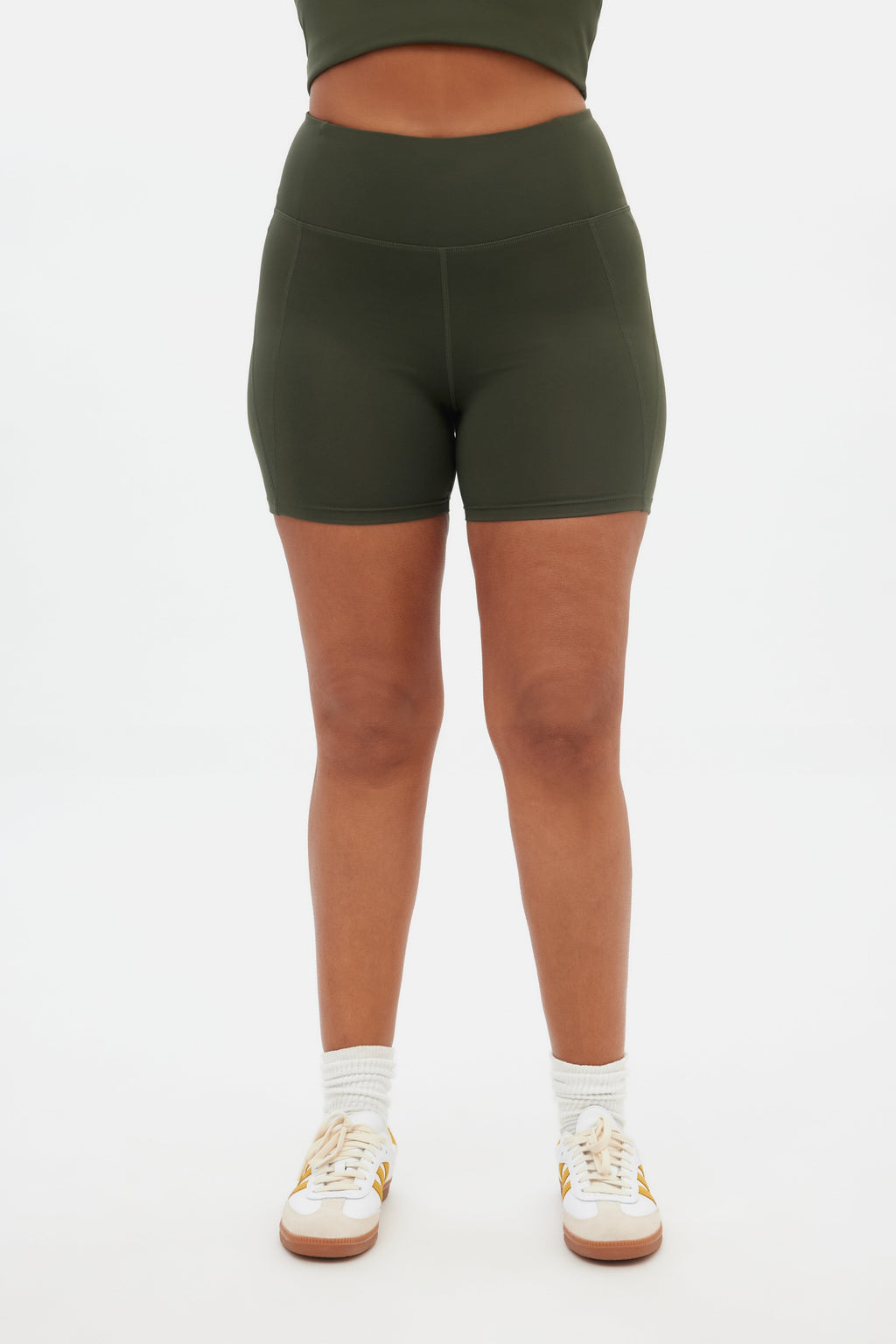 Short de course taille haute