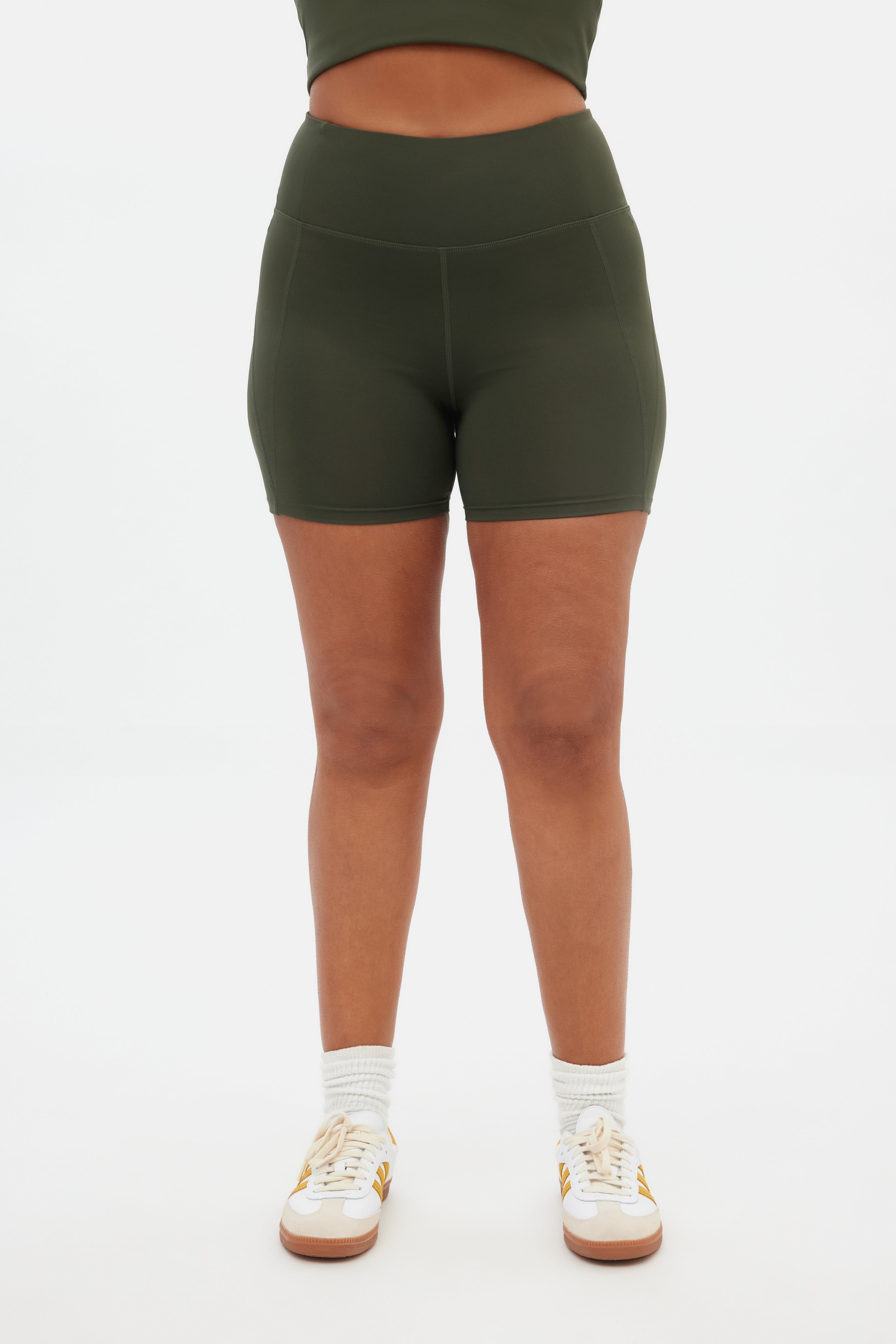Short de course taille haute