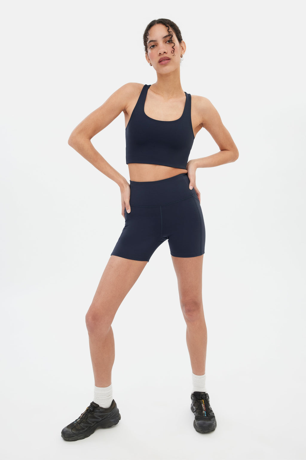 Short de course compressif avec poches