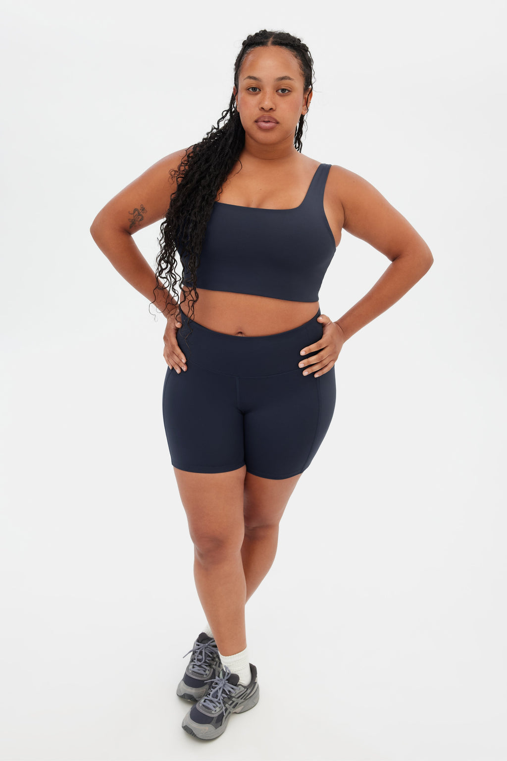 Short de course compressif avec poches