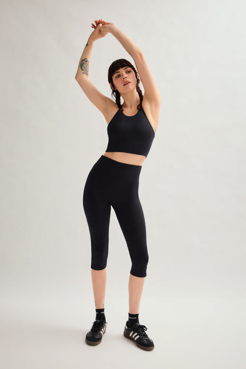 Capri noir taille haute de luxe