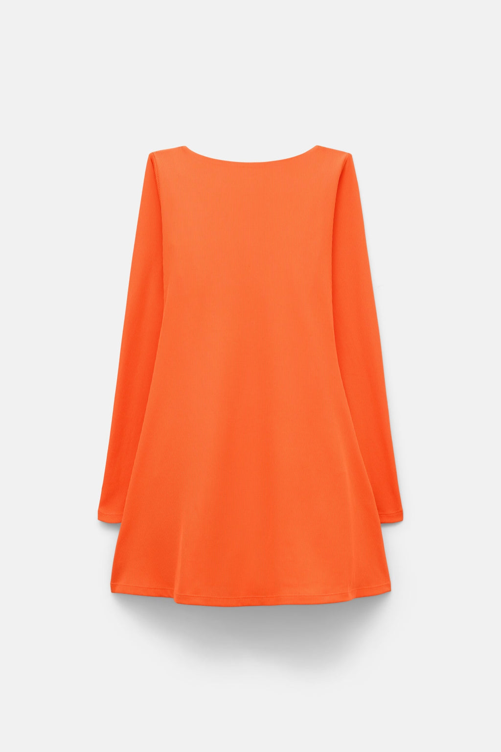 Robe courte à manches longues
