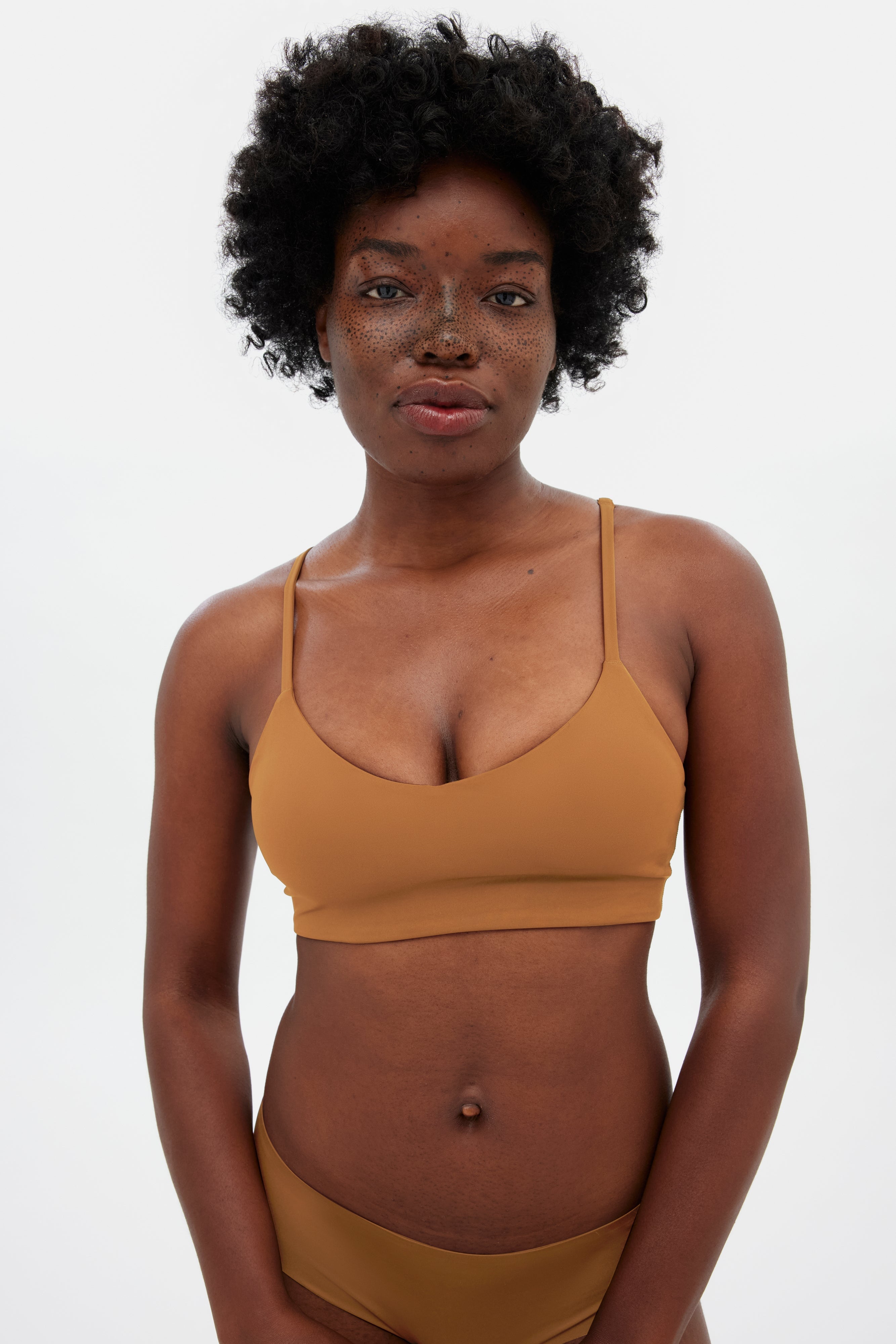 Brassière décolleté en V