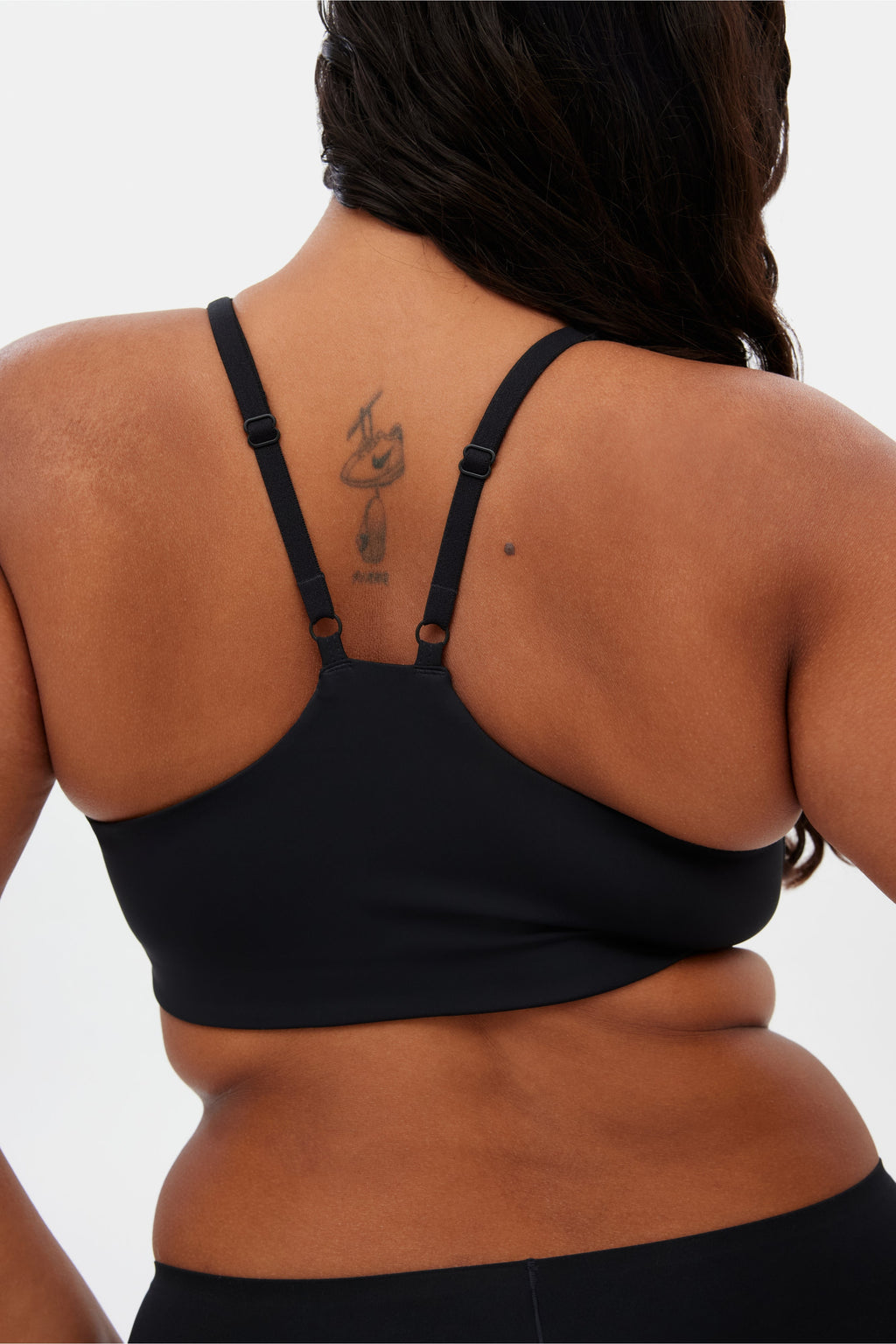 Brassière noire col en V