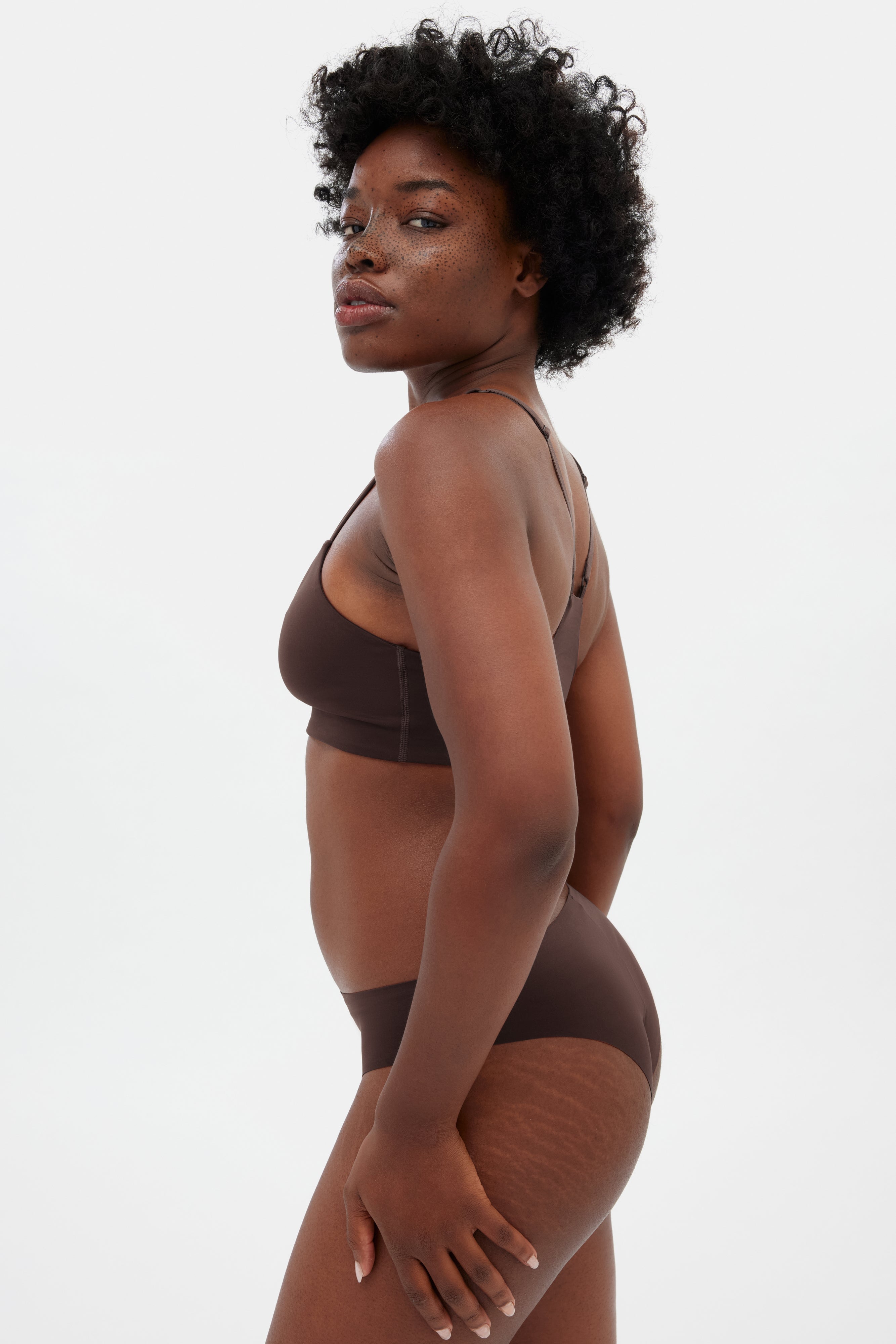 Brassière décolleté en V