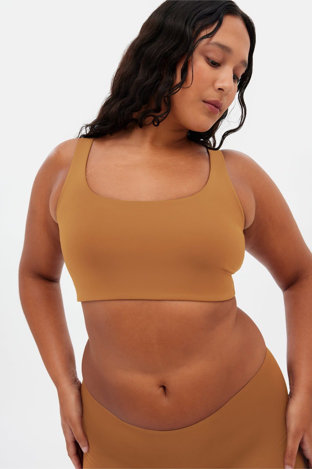 Brassière décolletée