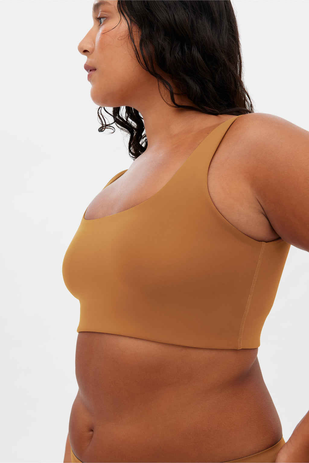 Brassière décolletée