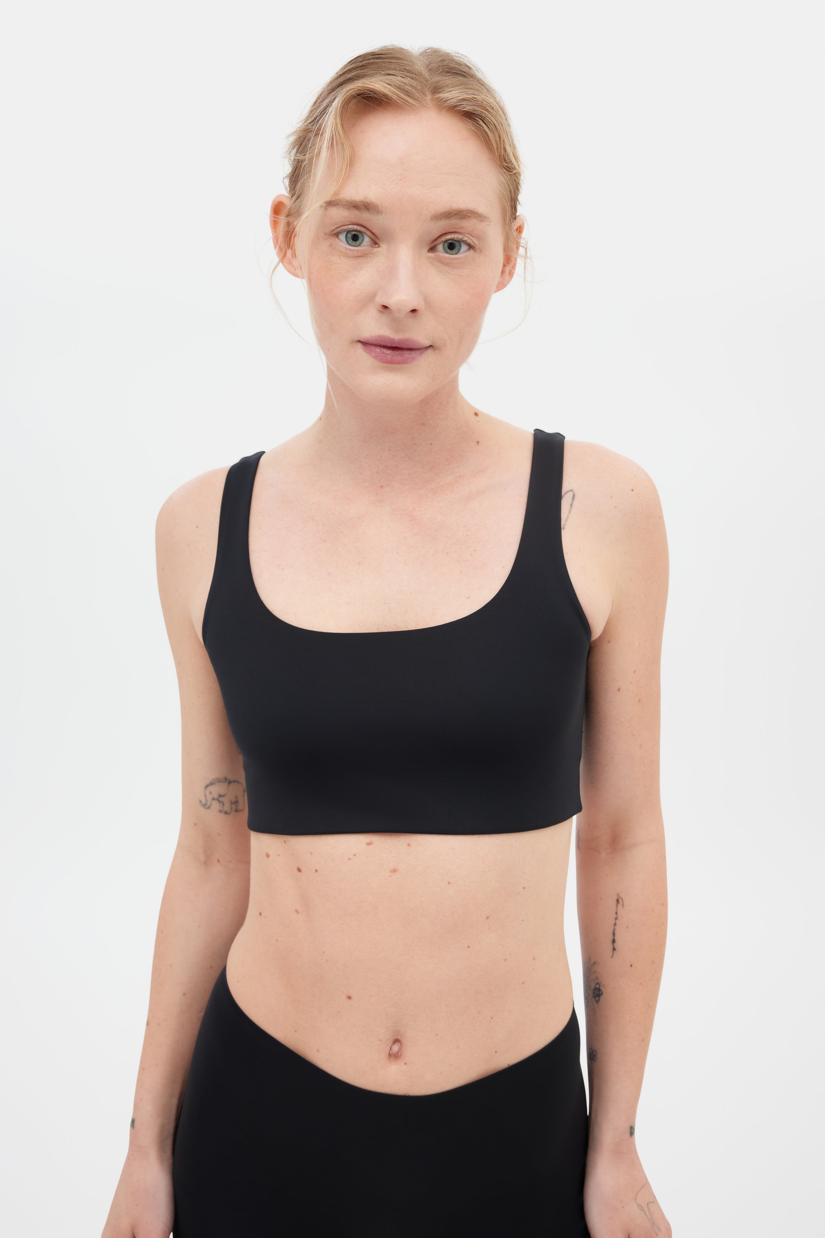 Brassière noire échancrée