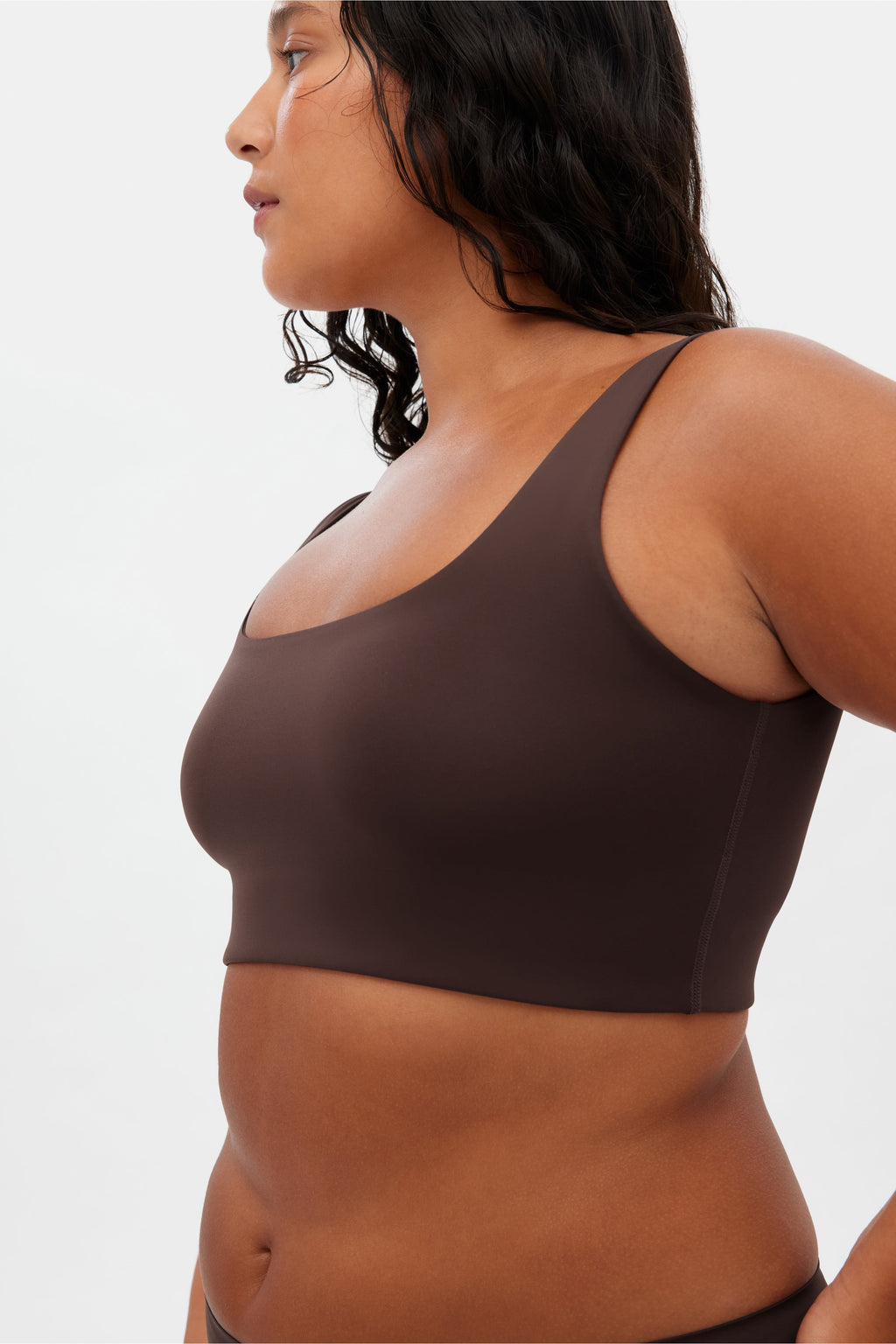 Brassière décolletée