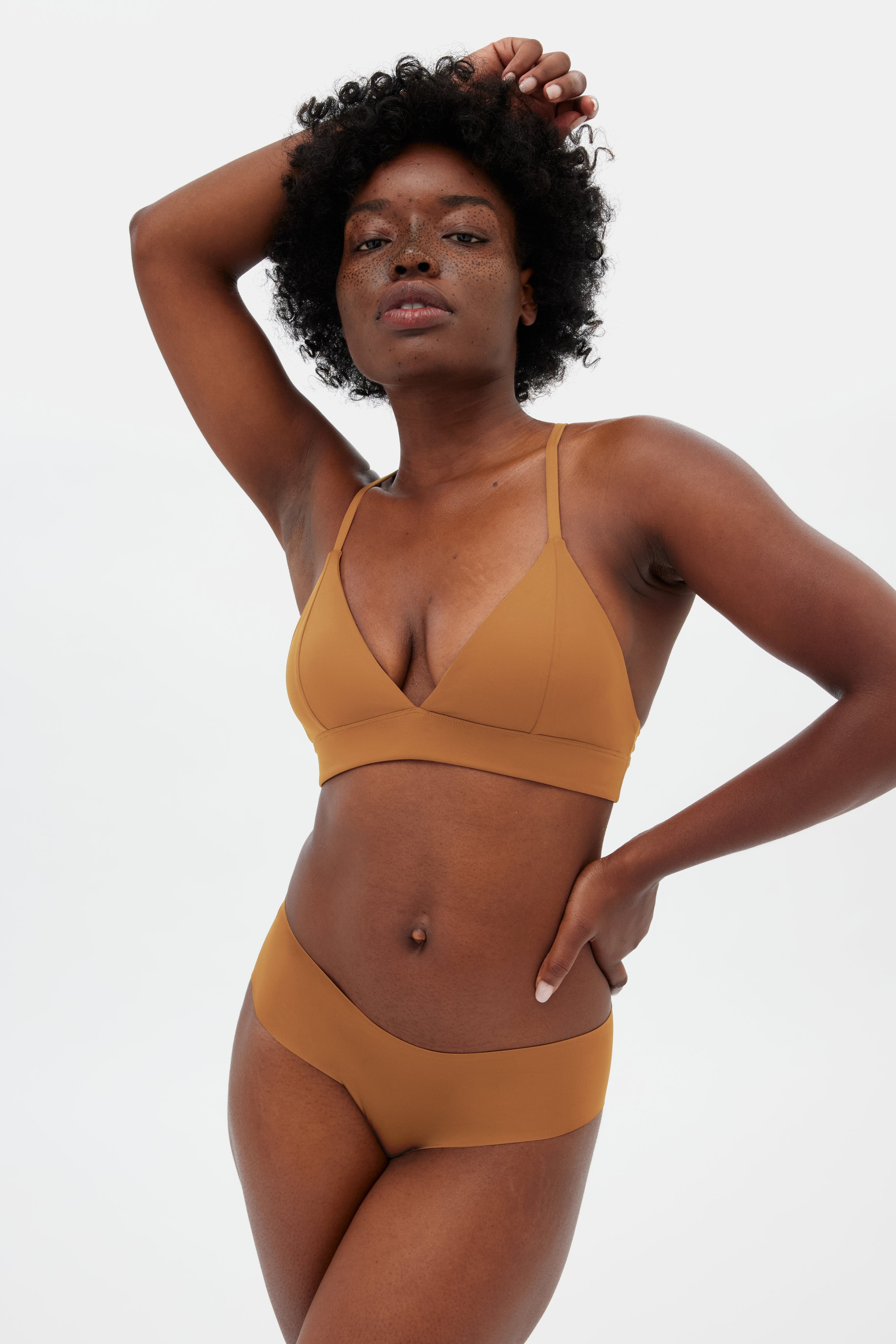 Soutien-gorge triangle
