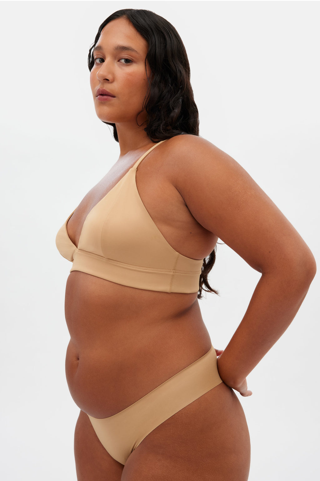 Soutien-gorge triangle
